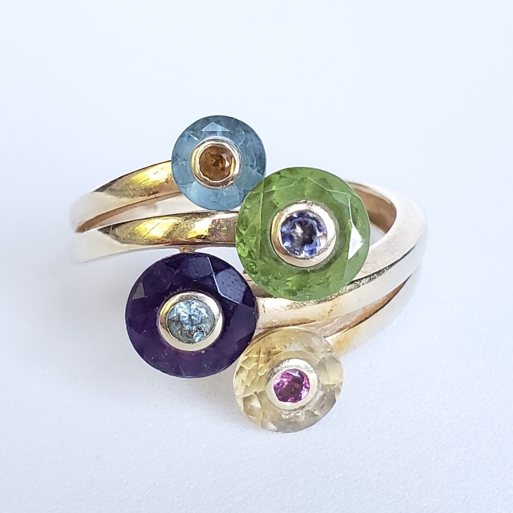 SOLD Unique 14k Gemstone Spinning Circle Ring